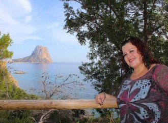 Inma Estupiñá Pérez, presidenta de las Fiestas de la Virgen de las Nieves de Calp