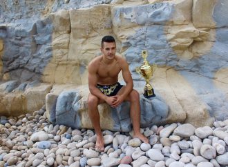 Marcos Carreño Jaén gana su segundo combate profesional