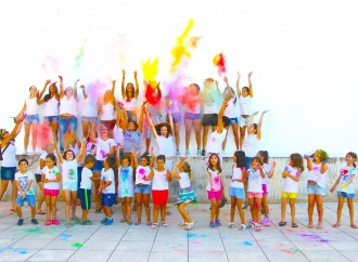 Benissa se tiñe de colores con The Last Holi Festival