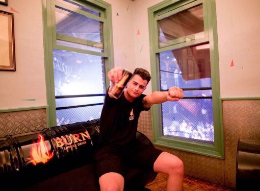 Adrià Moncho se enfrenta a la final del Concurso Internacional DJs Burn Residency en Ibiza