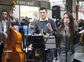 La música de Jazzmatiks sonará en Benissa