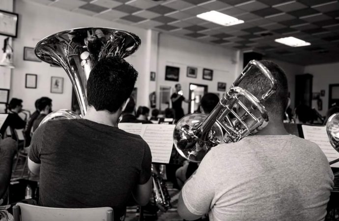 La Joven Banda Sinfónica de la FSMCV bajo la batuta de Pere Vicalet