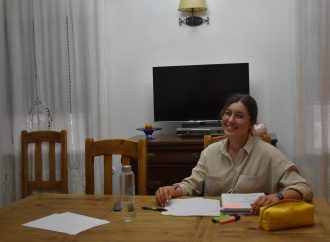 El COVID-19 cambia los planes de estudio de la benissera Amanda Santacreu Molines