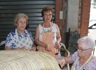El Grupo de Artistas de Benissa inaugura “Llata al Ras”