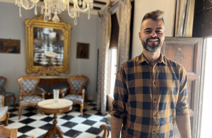 Quico Llopis presenta el seu 25 d’abril