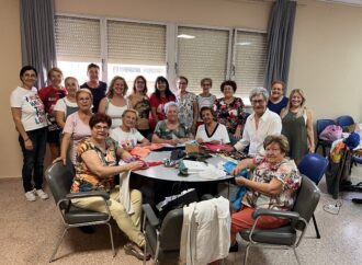 Benissa abraza la vida gracias a la artista local Marga Cano