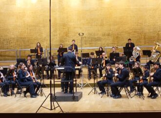 La Agrupació Musical CLAUdeFA – CALP recuerda a Nino Bravo