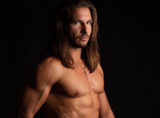 Brian Jiménez Pérez, el benissero que busca ser la cara más bonita del mundo