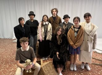 Los alumnos de Rosa Catalán y Laura Lemus inauguran su junio teatral en Teulada