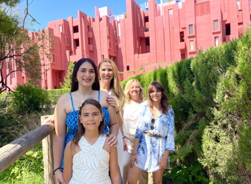 Calp da la bienvenida a sus fiestas patronales en honor a la Mare de Déu de les Neus