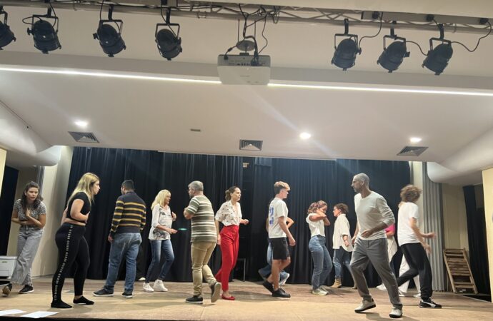 La Escuela Municipal de Teatro de Teulada y Ondara inicia sus cursos anuales bajo la dirección de Rosa Catalán