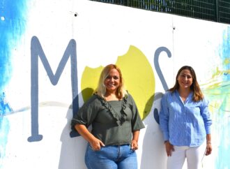 El arte urbano florece en Senija con un gran mural dedicado a la naturaleza en el MOS