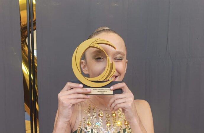 Aris Carrillo Llobell convierte el final de año en un sueño dorado con el título autonómico Alevín N1