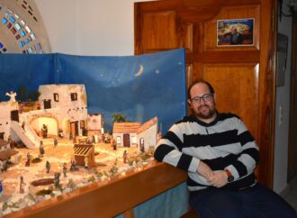 Un belén que mantiene viva la memoria de Antonio Ivars “Mixeta”