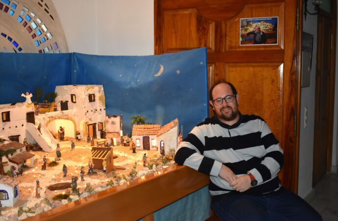 Un belén que mantiene viva la memoria de Antonio Ivars “Mixeta”