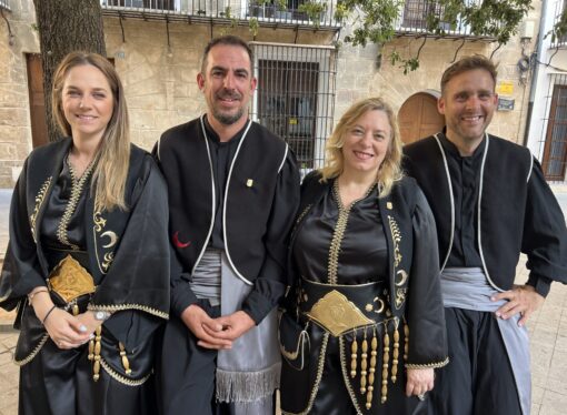 La nova junta directiva dels Moros i Cristians de Benissa afronta unes festes històriques amb prop de 700 festers
