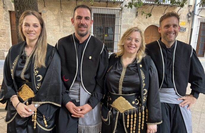 La nova junta directiva dels Moros i Cristians de Benissa afronta unes festes històriques amb prop de 700 festers