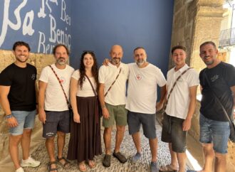 Benissa celebra unos Moros y Cristianos de récord con más de 700 festeros como protagonistas