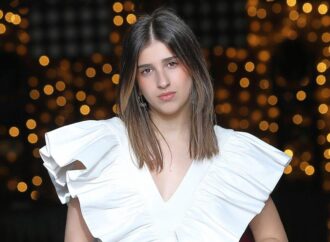 Zaira Quintanar Rodríguez vuelve a ser Reina de las Fiestas de la Soledad de Ondara doce años después de ser Reina Infantil