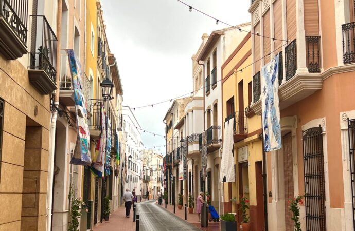 Gata late al ritmo del arte textil más internacional, Art al Vent