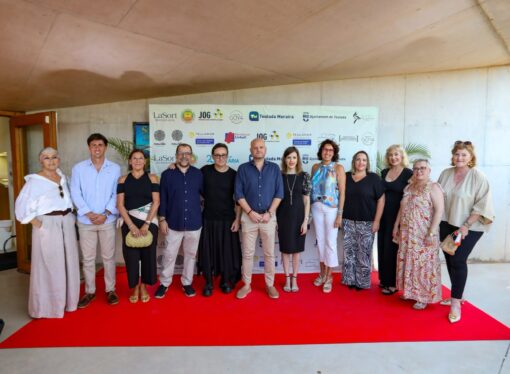 El cielo de Teulada brilla con Carlos Santos en el inicio de la XI Mostra Curts de Moscatell