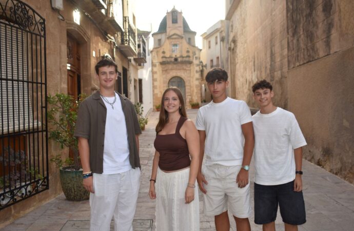 La Comisión de Fiestas Sant Vicent Ferrer 2027 de Teulada apuesta por los jóvenes