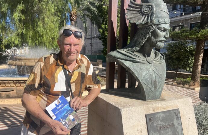 Hugo Renaerts presenta su segundo libro, «Benissa, entre mar y montaña»